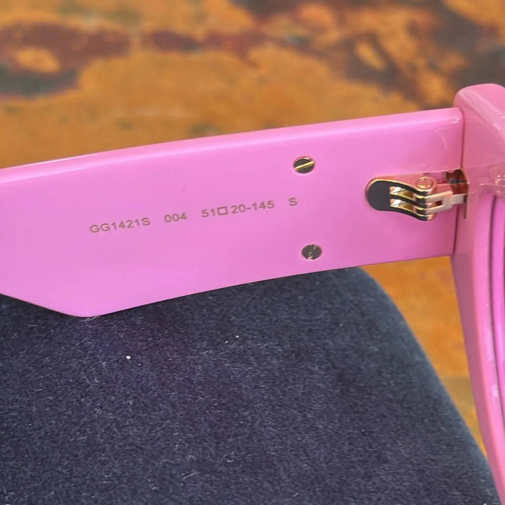 Gucci Pink Geometric Acetate Butterfly Sunglasses Oversized GG Logo w/ Case - Picture 10 of 13